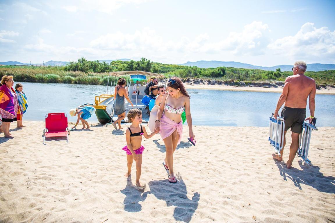 Village & Camping La Foce ヴァッレドーリア エクステリア 写真
